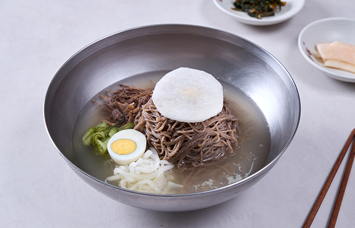 메밀물냉면