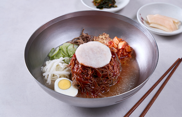 메밀반냉면